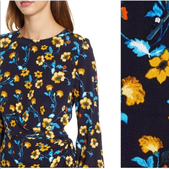 🌸 ASTR Apron Front Long Sleeve Dress in Navy Mustard Multi Floral Small S - Picture 4 of 11